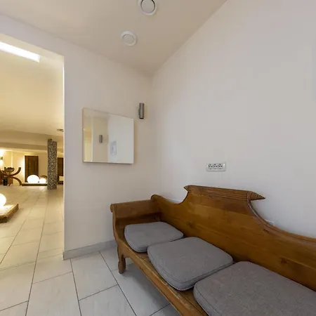 Apartment Luna By Happy *